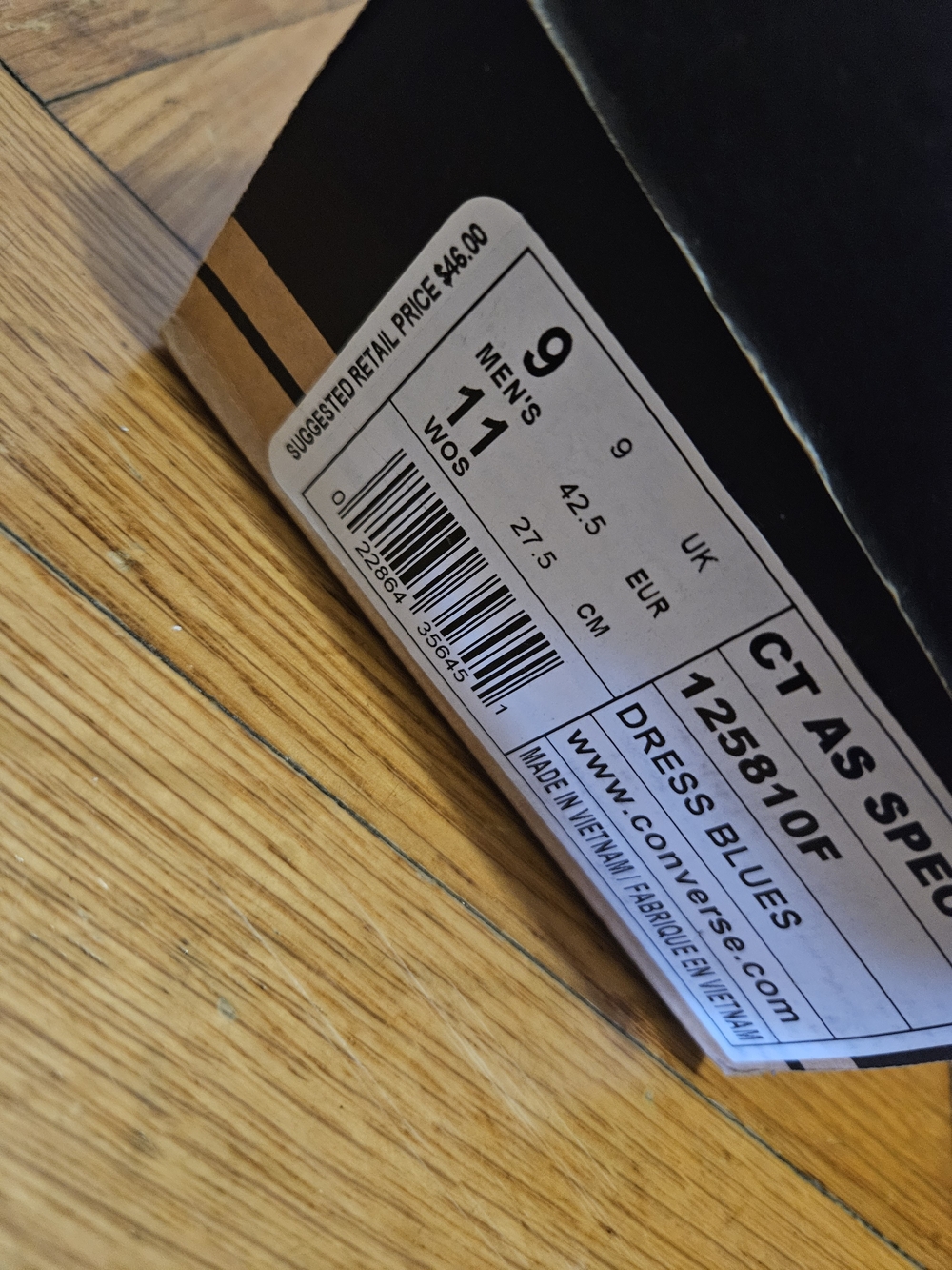 Converse Men's Low Top Canvas Sneakers - Picture 13 of 14